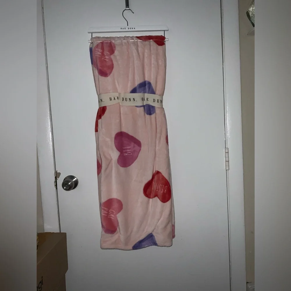 Rae Dunn Conversational Hearts Valentine’s Day Blanket / Throw
